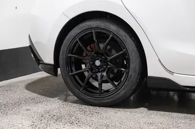 2014 Mazda Axela Sport Touring L-Pack photo 10