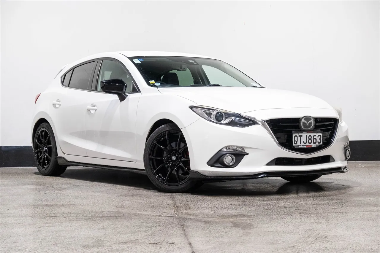 2014 Mazda Axela Sport Touring L-Pack