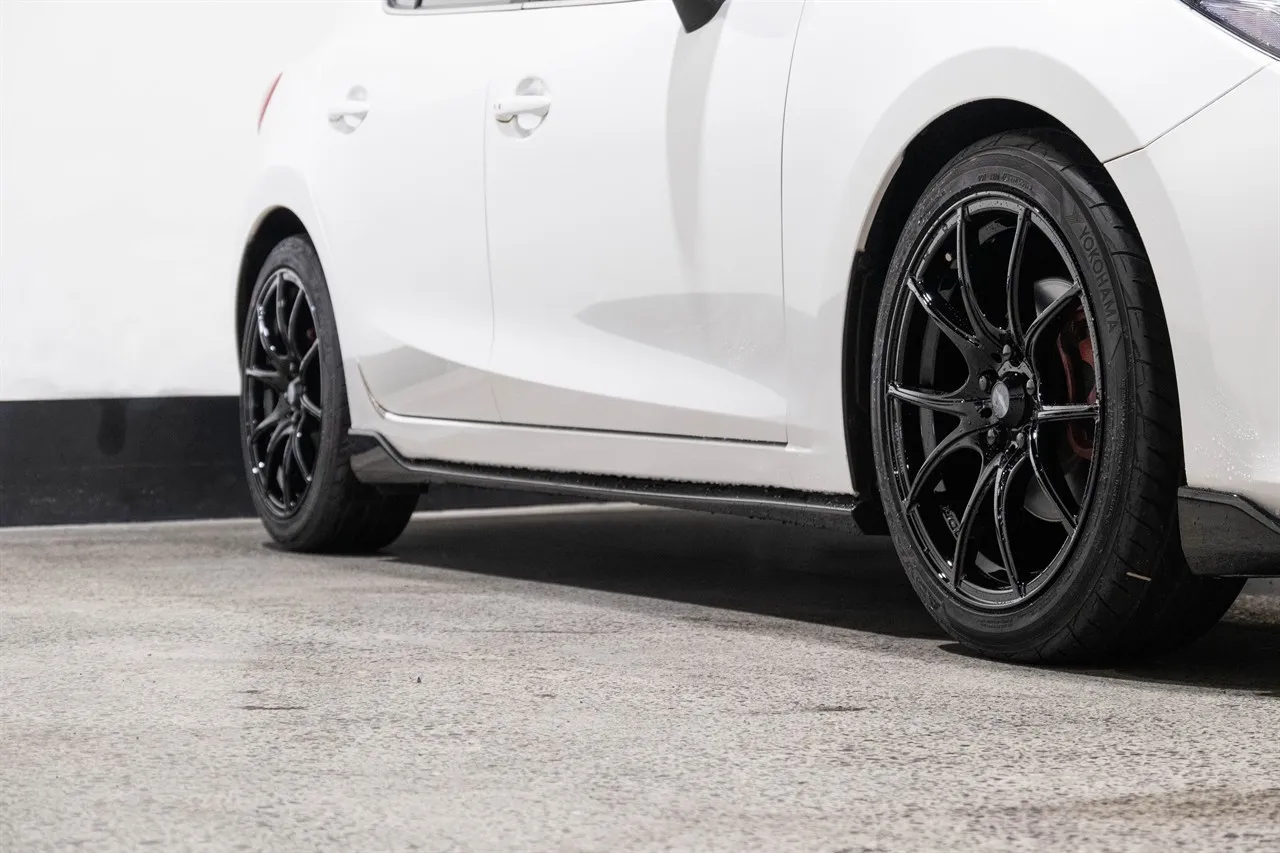 2014 Mazda Axela Sport Touring L-Pack