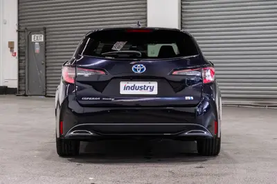 2019 Toyota Corolla Hybrid Touring WXB photo 14