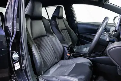 2019 Toyota Corolla Hybrid Touring WXB photo 31