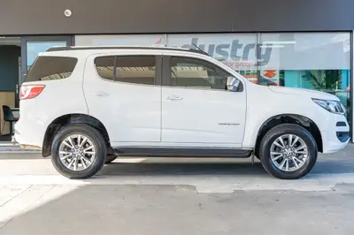 2019 Holden Trailblazer LTZ 4WD 7 Seat NZ New photo 7