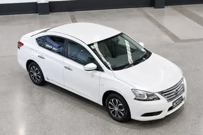 2013 Nissan Sylphy 1.8P Super ! photo 2