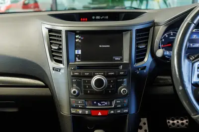 2014 Subaru Outback Sport AWD NZ New photo 15