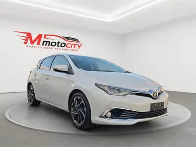 2015 Toyota Auris Leather Seats, Lane Assist, Cruise control photo 1