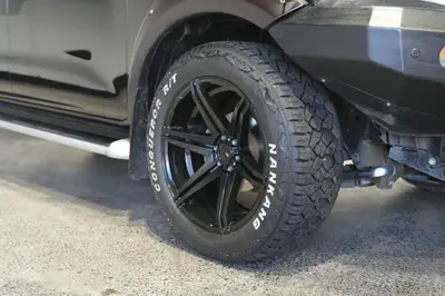 2018 Nissan Navara ST-X Auto photo 10
