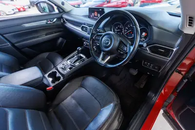 2017 Mazda CX-5 25S L-Package / Ltd photo 4