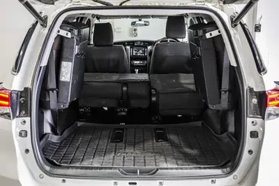 2019 Toyota Fortuner GXL 7 Seat photo 11