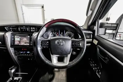 2019 Toyota Fortuner GXL 7 Seat photo 3