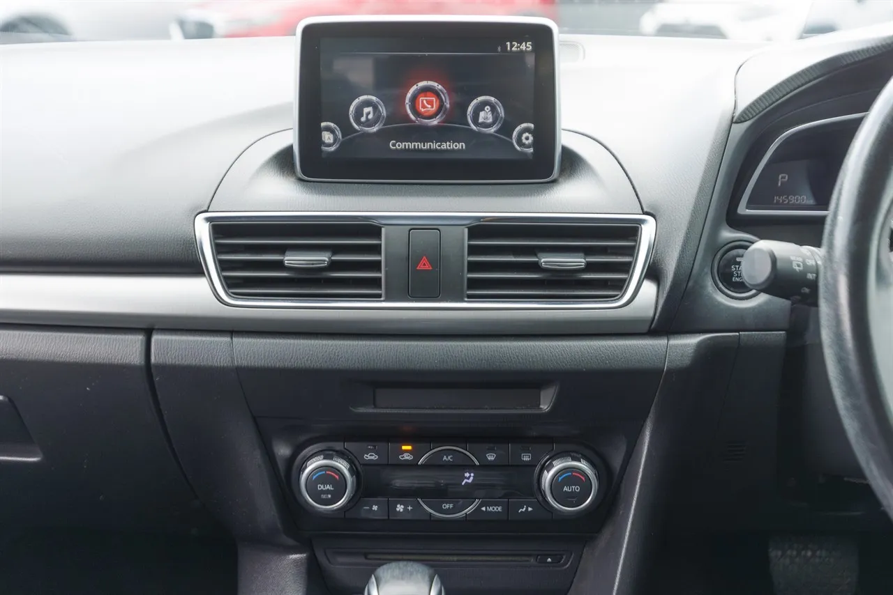 2014 Mazda 3 SP25 NZ New
