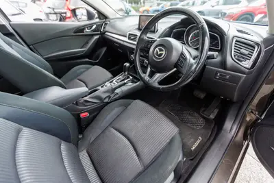 2014 Mazda 3 SP25 NZ New photo 15