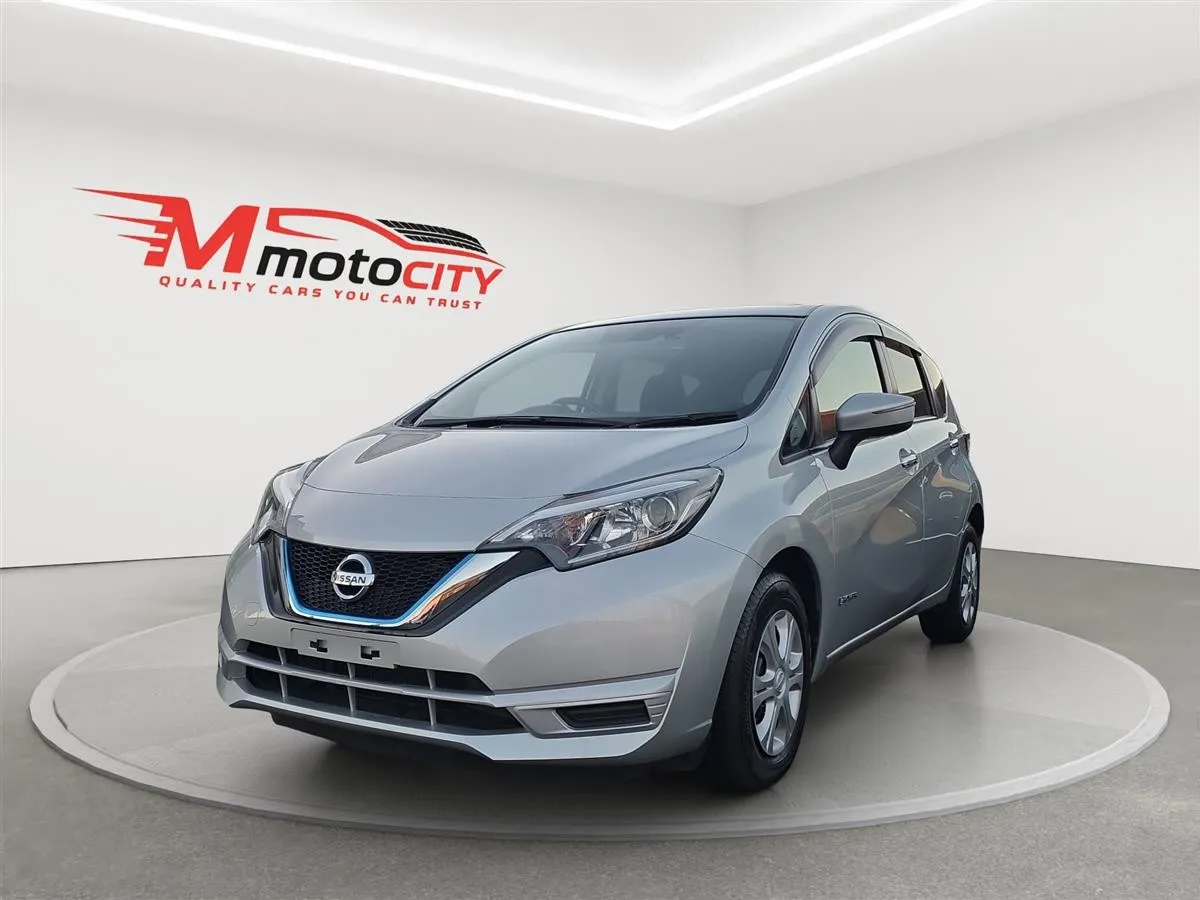 2017 Nissan Note E-POWER