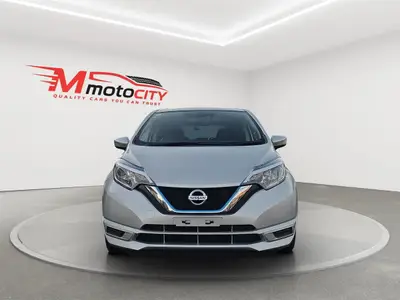 2017 Nissan Note E-POWER photo 8
