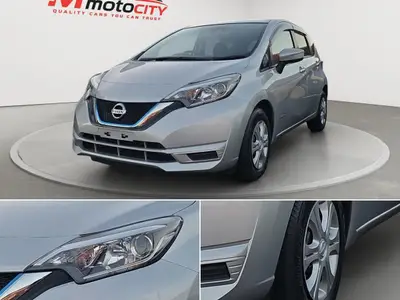 2017 Nissan Note E-POWER photo 11