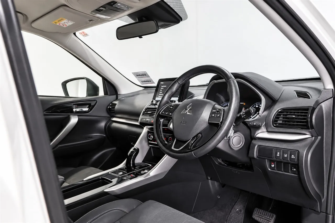 2022 Mitsubishi Eclipse Cross XLS PHEV