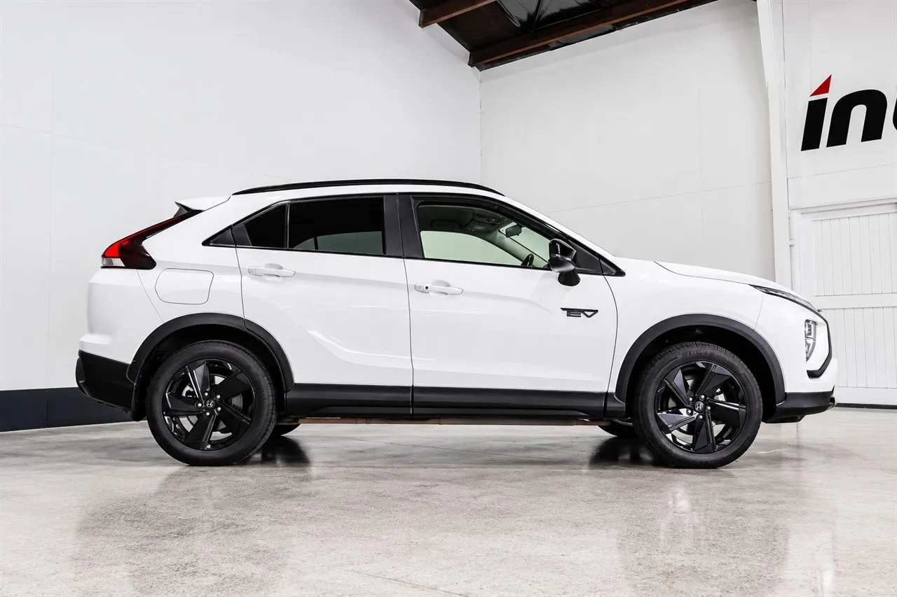 2022 Mitsubishi Eclipse Cross XLS PHEV