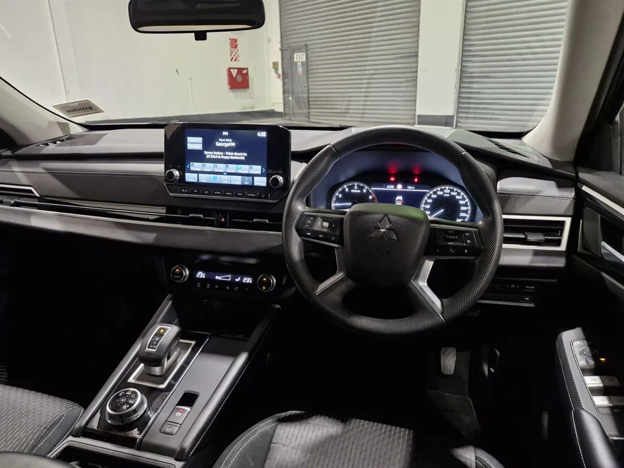 2022 Mitsubishi Outlander LS 2.5P/CVT