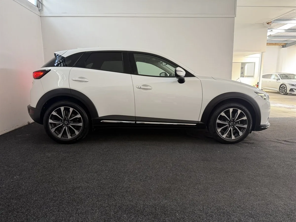 2019 Mazda CX-3 20S Proactiv BSM HUD CarPlay, photo 3 of 20