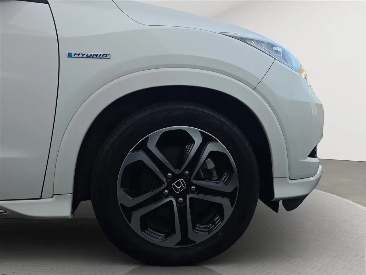 2017 Honda Vezel HYBRID, Z, Radar Cruise, Lane Assist RV/