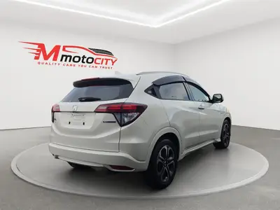 2017 Honda Vezel HYBRID, Z, Radar Cruise, Lane Assist RV/ photo 3
