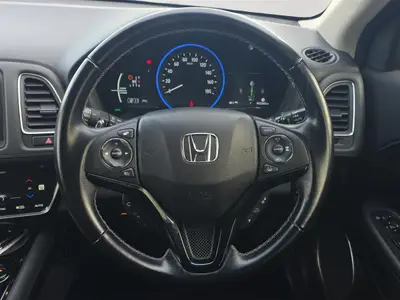 2017 Honda Vezel HYBRID, Z, Radar Cruise, Lane Assist RV/ photo 18