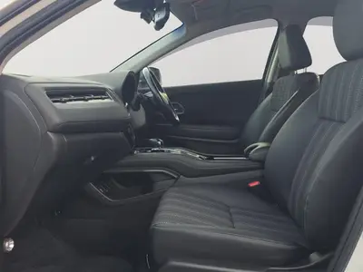 2017 Honda Vezel HYBRID, Z, Radar Cruise, Lane Assist RV/ photo 16