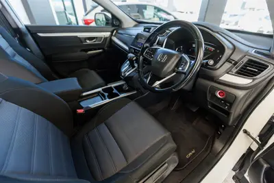 2018 Honda CR-V Touring Turbo NZ New photo 3