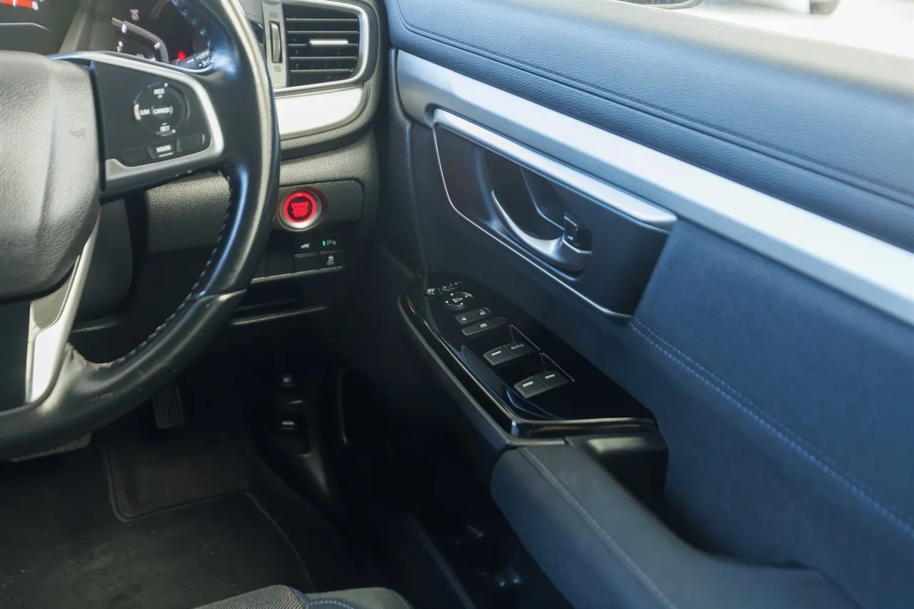 2018 Honda CR-V Touring Turbo NZ New