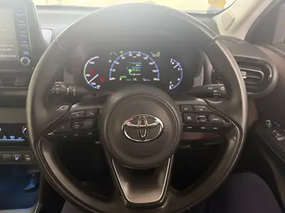 2021 Toyota Yaris Cross Z photo 13