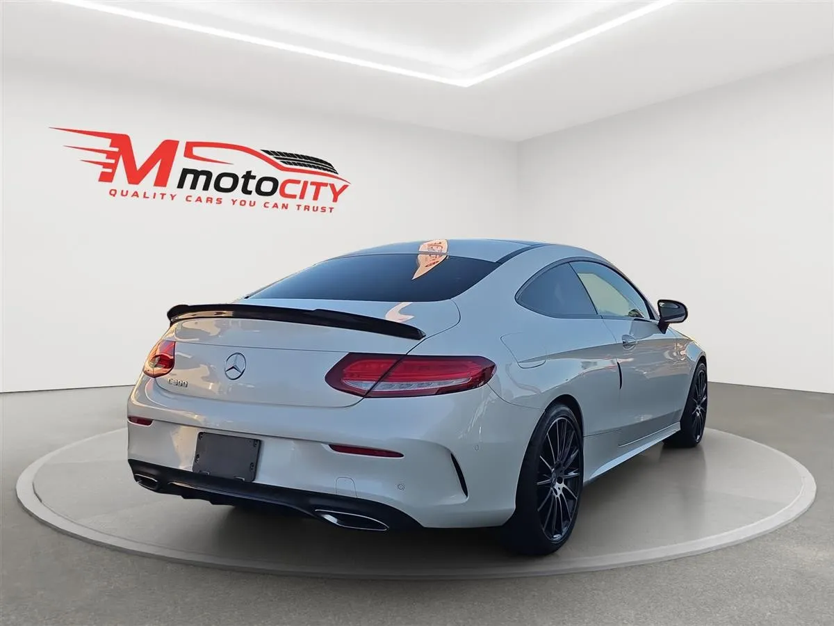 2016 Mercedes-Benz C 300