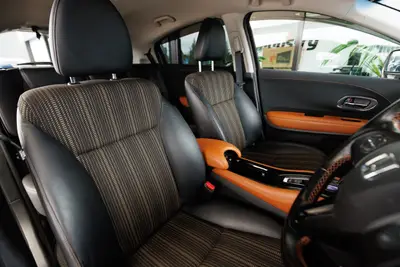 2015 Honda Vezel Hybrid Z photo 14