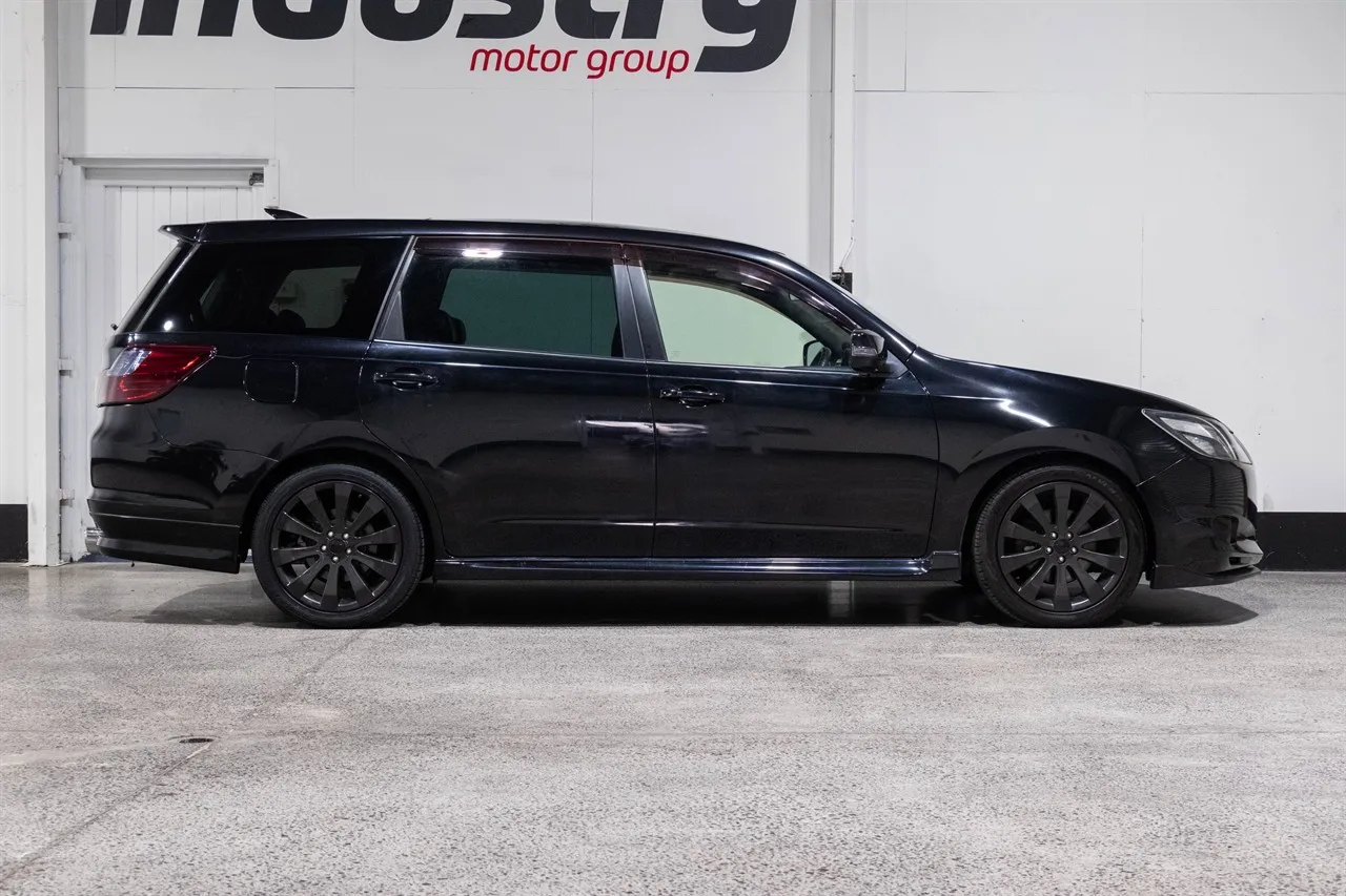 2014 Subaru Exiga 4WD 7 Seat Pano Roof