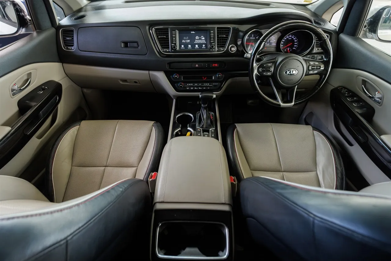2019 Kia Carnival Ltd 2.2D 8S NZ New