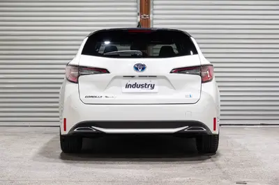 2021 Toyota Corolla Hybrid WXB Touring photo 10