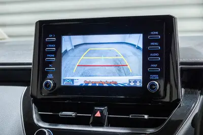 2021 Toyota Corolla Hybrid WXB Touring photo 18