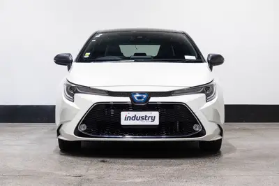 2021 Toyota Corolla Hybrid WXB Touring photo 7