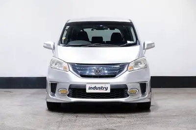 2014 Honda FREED Hybrid 7 Seater photo 7
