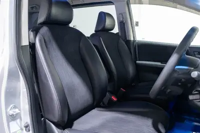2014 Honda FREED Hybrid 7 Seater photo 3