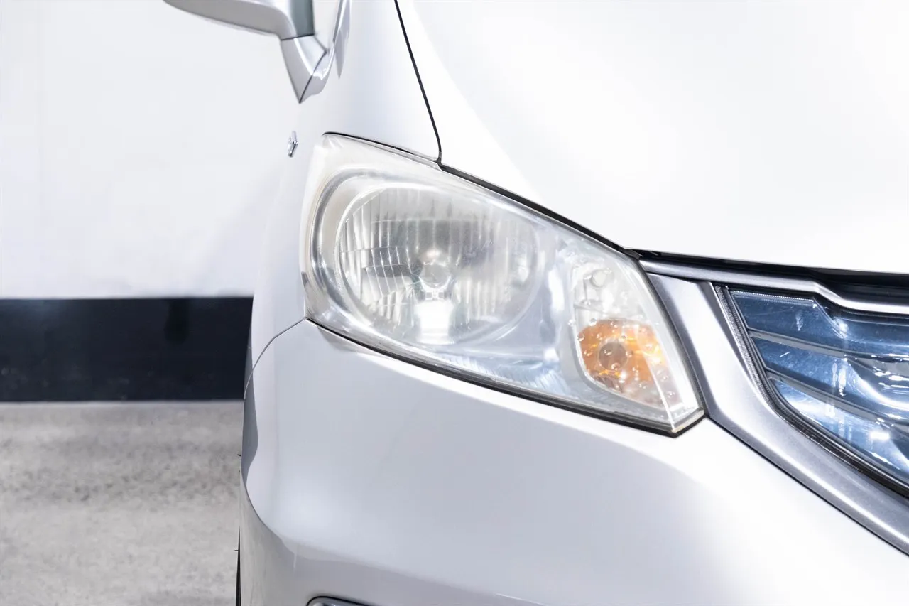 2014 Honda FREED Hybrid 7 Seater