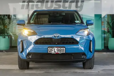 2021 Toyota Yaris Cross Hybrid Z-Spec photo 7
