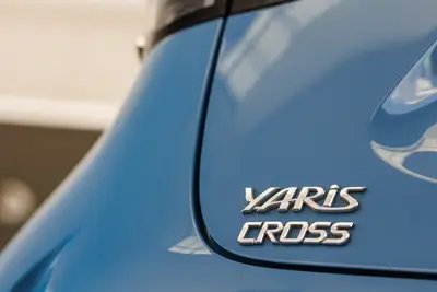 2021 Toyota Yaris Cross Hybrid Z-Spec photo 14