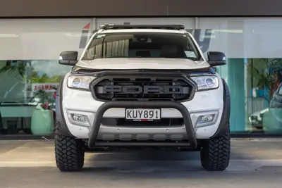 2017 Ford Everest Titanium photo 6