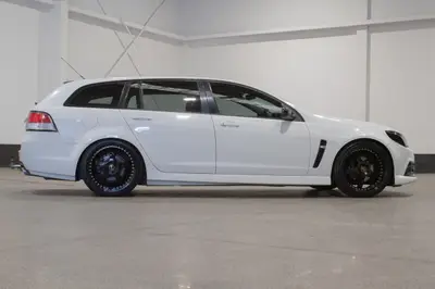 2013 Holden Commodore VF SV6 WGN AT photo 7
