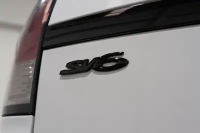 2013 Holden Commodore VF SV6 WGN AT photo 10