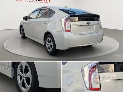 2015 Toyota Prius HYBRID S, dark Interior photo 10