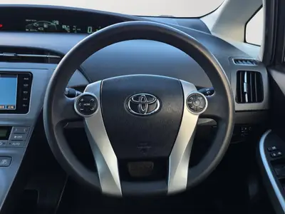 2015 Toyota Prius HYBRID S, dark Interior photo 18