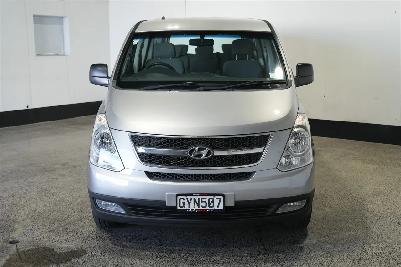 2013 Hyundai Imax 8 Seat Auto