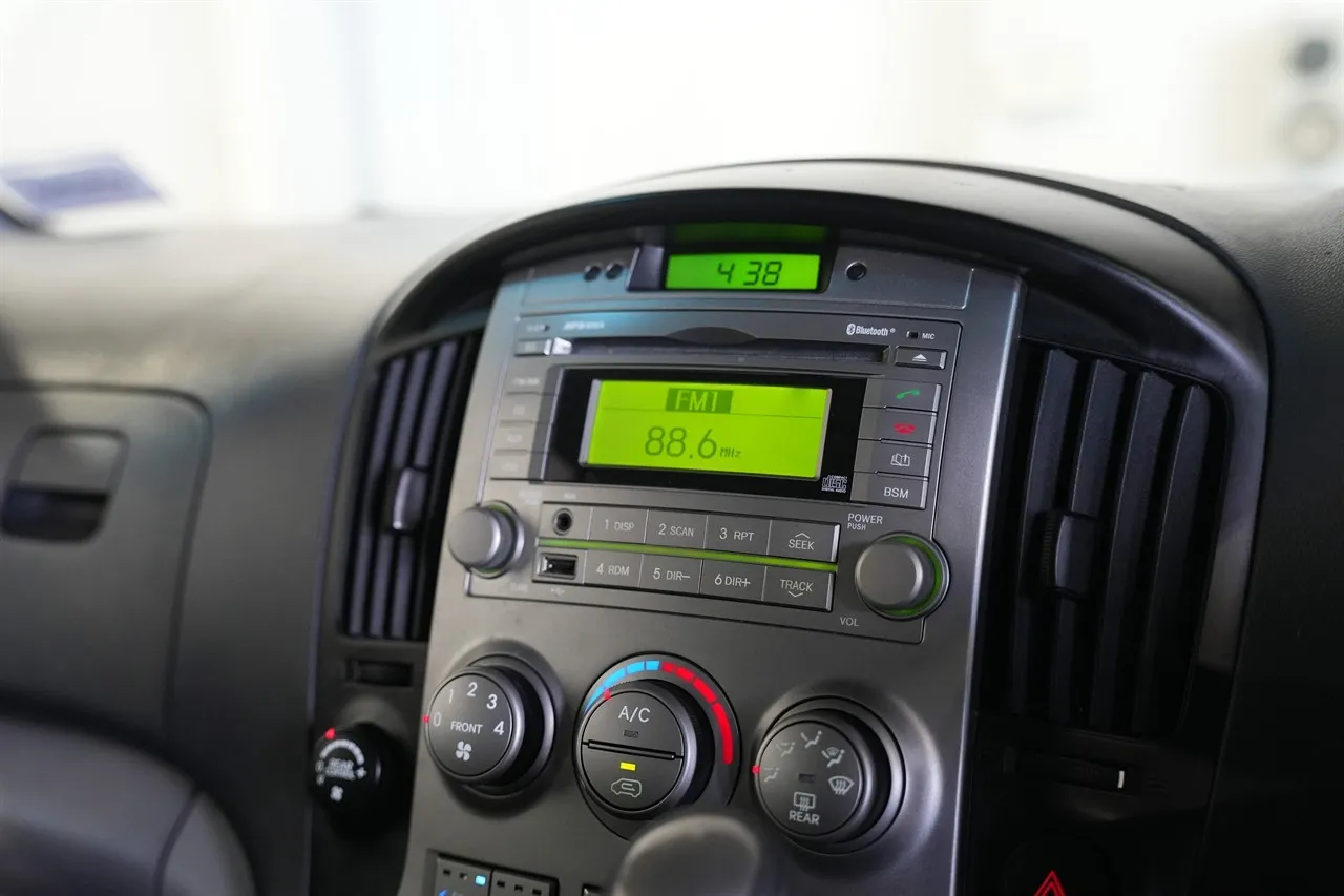 2013 Hyundai Imax 8 Seat Auto