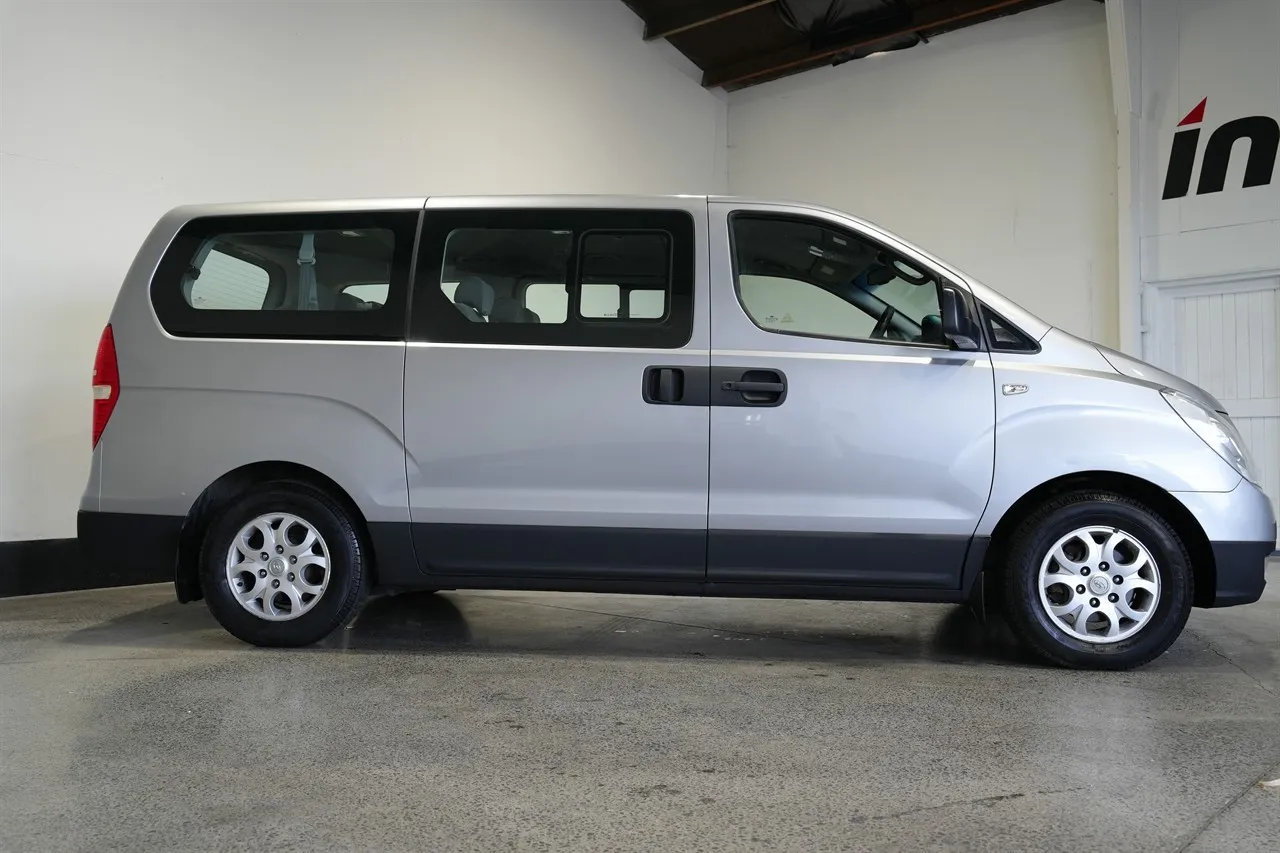 2013 Hyundai Imax 8 Seat Auto