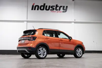 2020 Volkswagen T-Cross TSI LIFE DSG 1.0PT photo 3